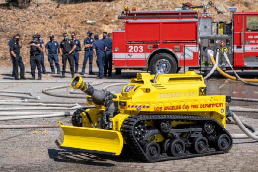 آتش نشان روباتیک در لس آنجلس  استخدام شد